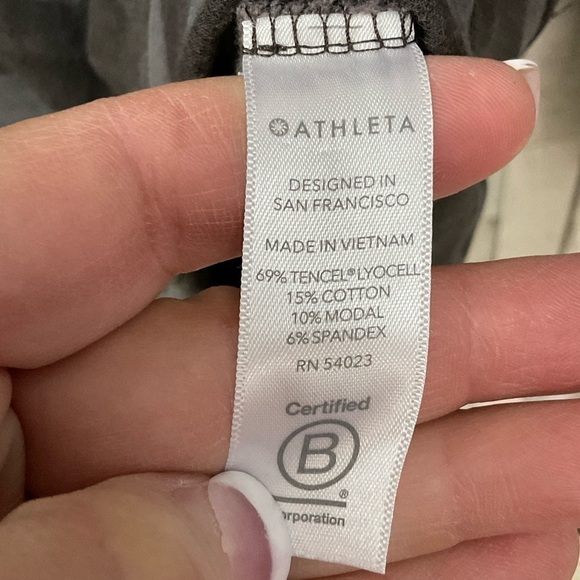 𝅺athleta Grey Camo Lightweight Sweatshirt Sz ST Small Tall - Picture 3 of 4